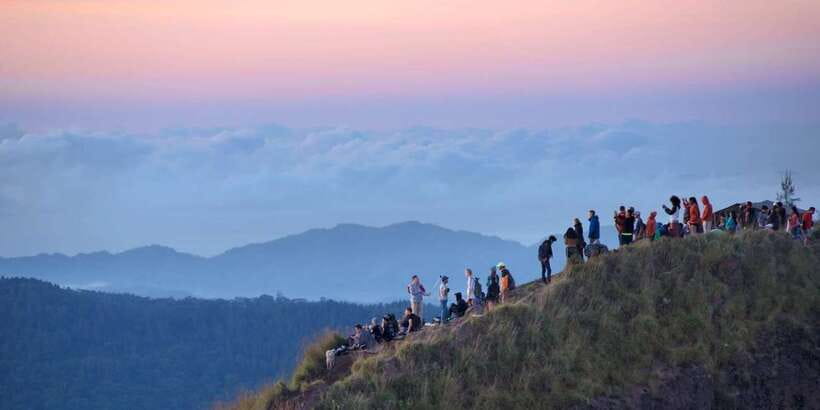 Mount Batur Sunrise Trekking Experience: Adventure & Beauty - The descent and second viewpoint