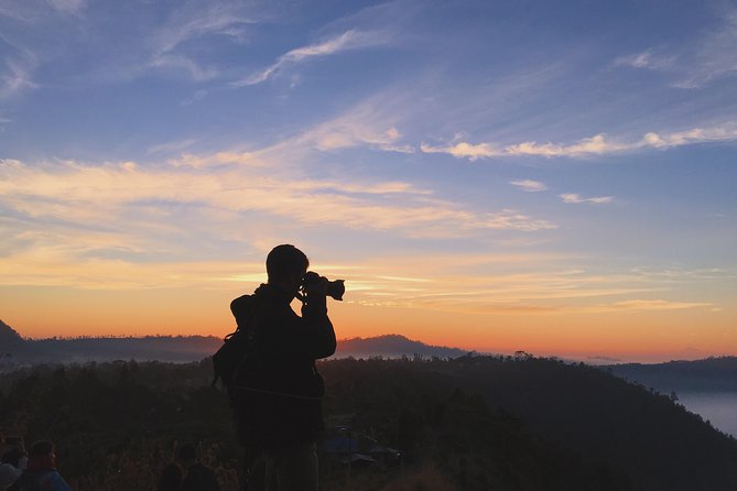 Mount Batur Sunrise Trekking Open Trip All-Inclusive - Sunrise from the crater rim