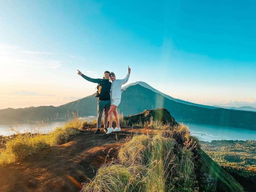 Mount Batur Sunset Trekking And Natural Hot Spring Tour - Coffee plantation first, with a taste of Bali