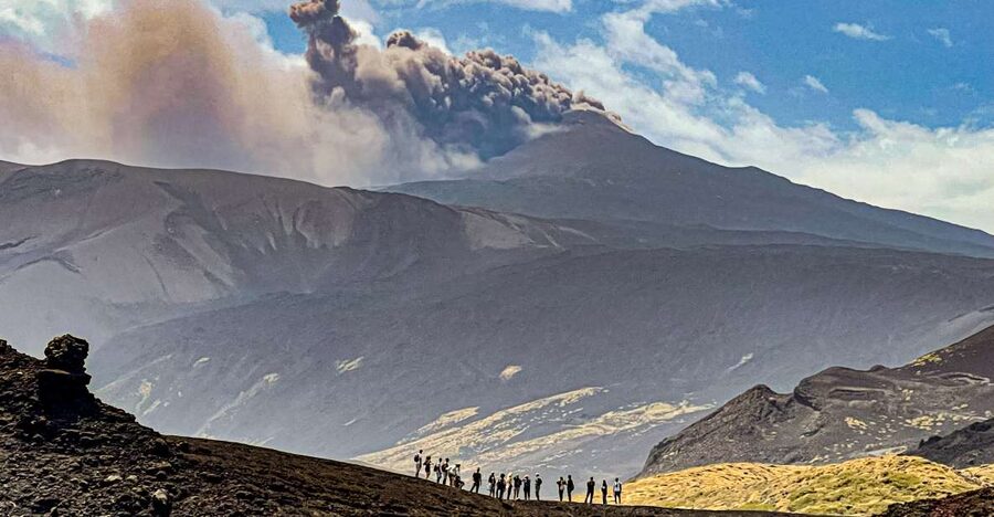 Mount Etna: Craters of the 2002 Eruption Trekking Experience - Key points to know before you book