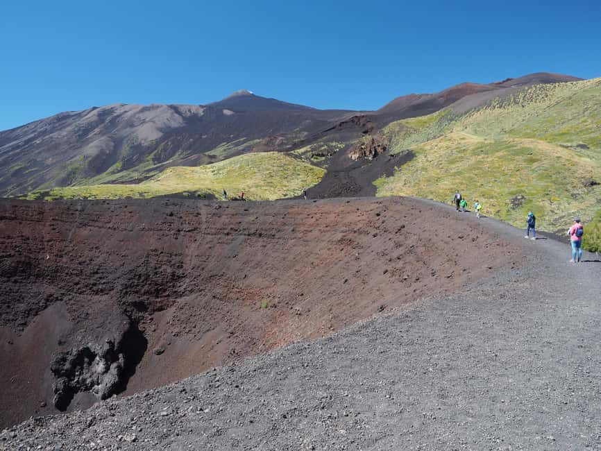 Mount Etna: North Upper Craters Guided Tour by 4x4 with Trek - The 2002 eruption area brings the geology to life