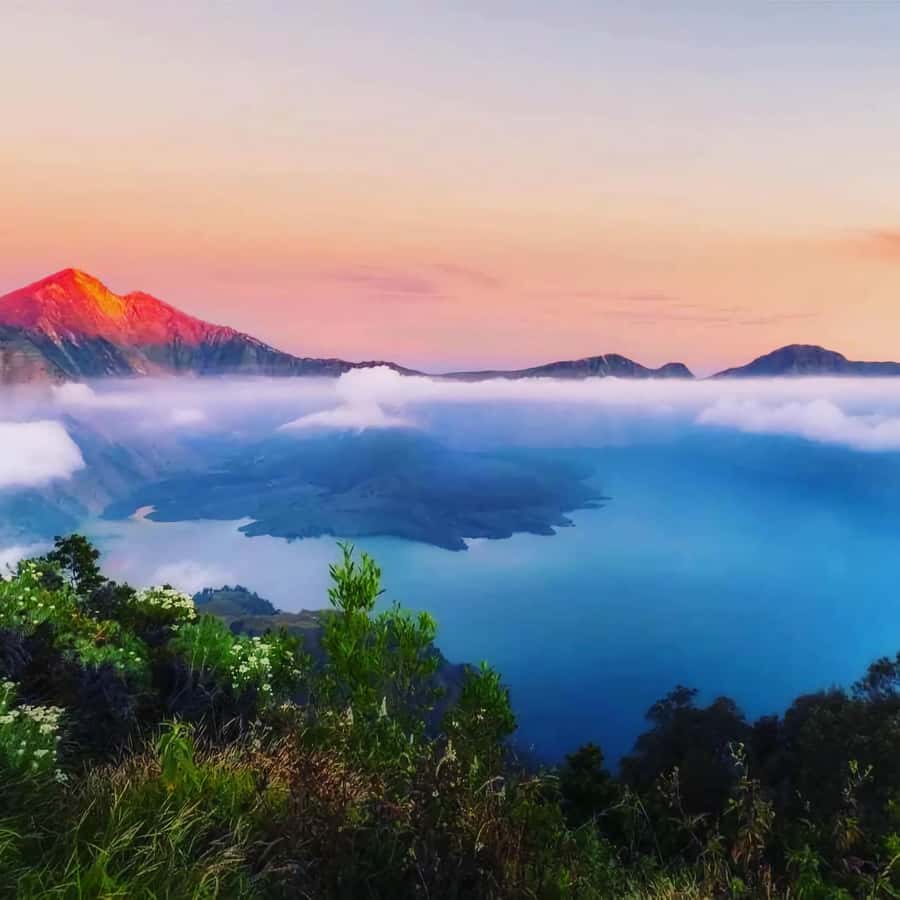 mount rinjani One day trek - The climb from Senaru is the real test