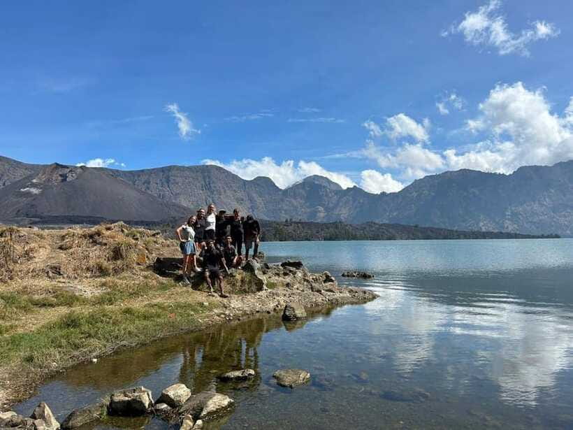 Mount Rinjani Trek 3D-2N To Summit - Lake - Hotspring - Day two: the 3:00 a.m. summit push