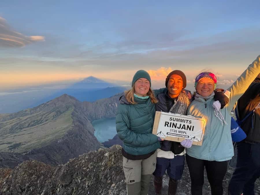 Mount Rinjani Trekking: 2D/1N Hike To Summit 3726m Full View - Key Points Before You Book