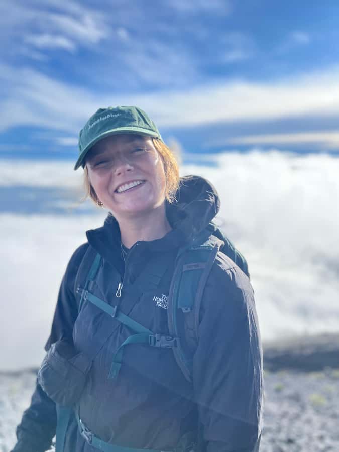 Mount Rinjani Trekking 2D-1N Summit - What the guide and porter support really add