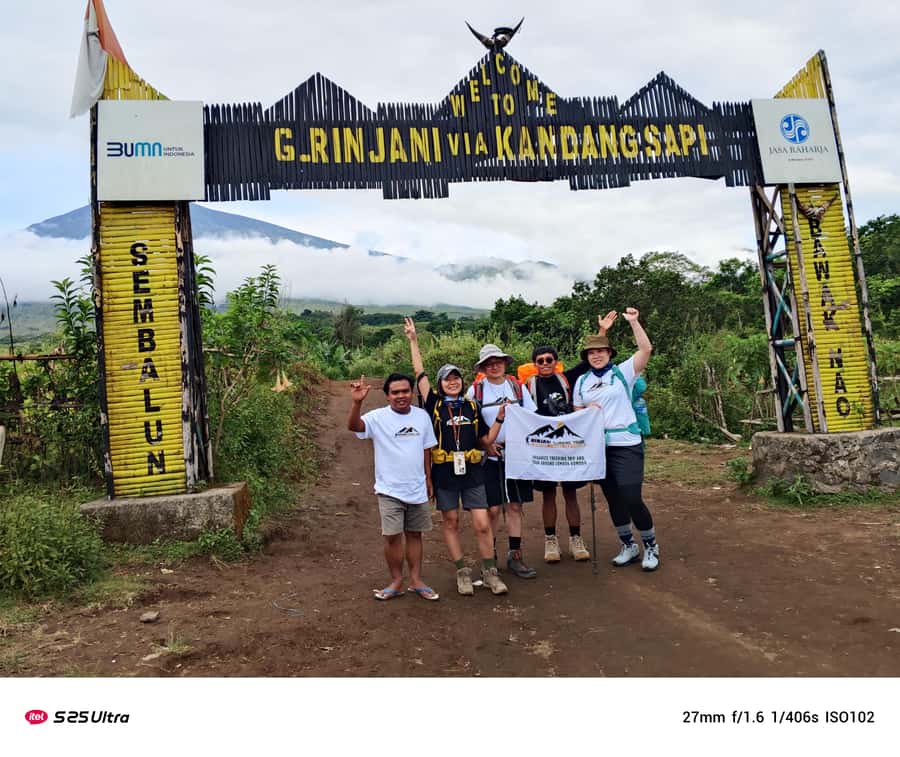 Mount Rinjani Trekking 2D/1N Summit Sunrise & Sunset Views - The 2:30am climb to Mount Rinjani’s summit