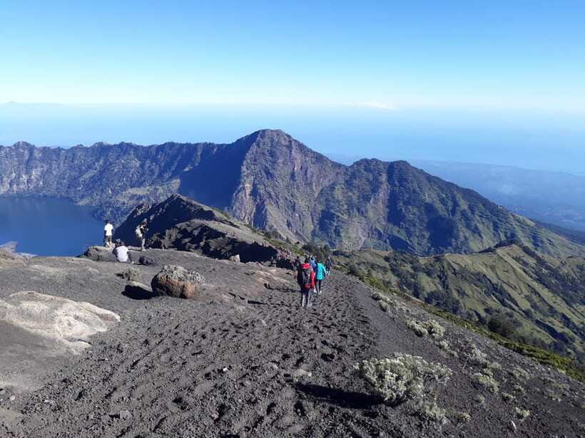 Mount Rinjani Trekking 3D/2N Lake,Host Spring Full Experiece - What the $231 price really covers