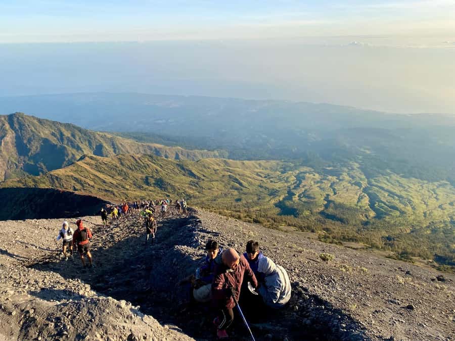 Mount Rinjani Trekking 3Days/2nights Summit Lake Hotspring - What the $169 price includes