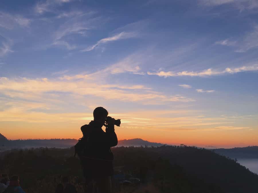 Mt. Batur: 2 Day Camping Trip, Summit Hike, and Hot Springs - Cooking fish beside the volcano