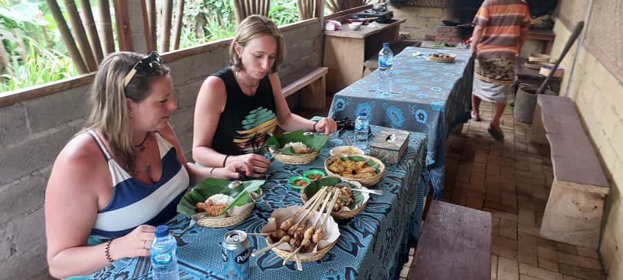 Munduk : Jungle Trekking,Canoeing,waterfall &authentic lunch - What $45 includes and what it does not