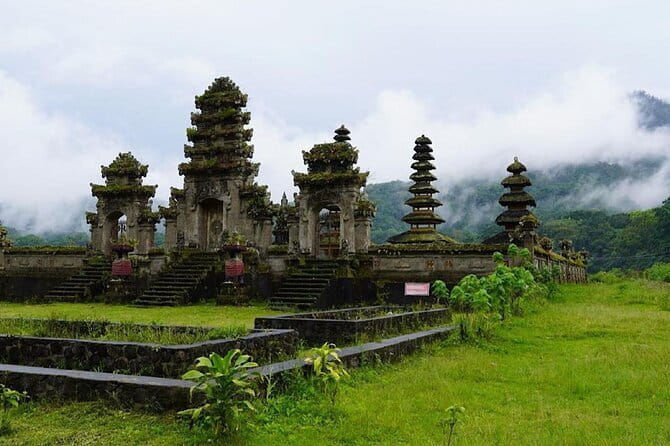 Munduk Twin Lake Jungle Hike, Ulun Danu Temple, & Waterfall - Why Munduk makes a fine break from southern Bali