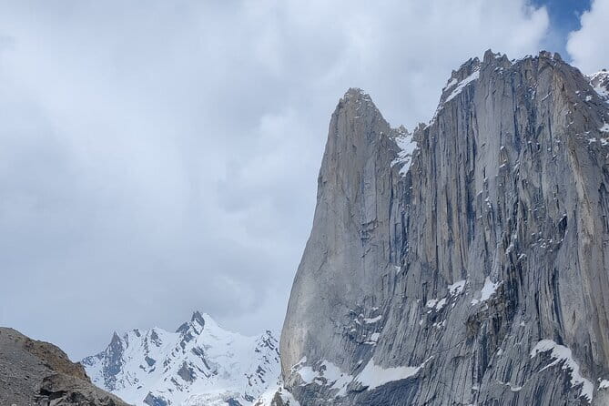 Nangma Valley Trek- The New Trending Place for Adventure lovers - Day 4: The long jeep journey to Kanday