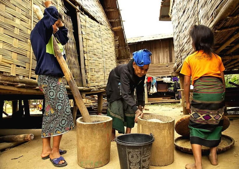 Nong Khiaw: 2-Day Trekking,Hmong village,Home Stay&Kayaking - Who should book this $80 experience?