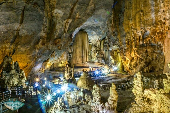 One Day caving and Trekking Phong Nha - Ke Bang - A second trail and the walk to Ho Chi Minh Road
