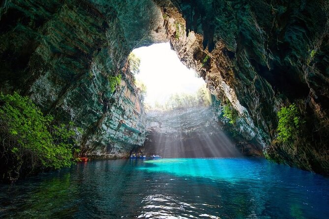 One Day caving and Trekking Phong Nha - Ke Bang - Who should choose this route