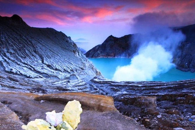 Overnight Mount Ijen Blue Fire Trek Tour From Bali (Private-All Inclusive) - Why the Ijen blue fire is worth the effort