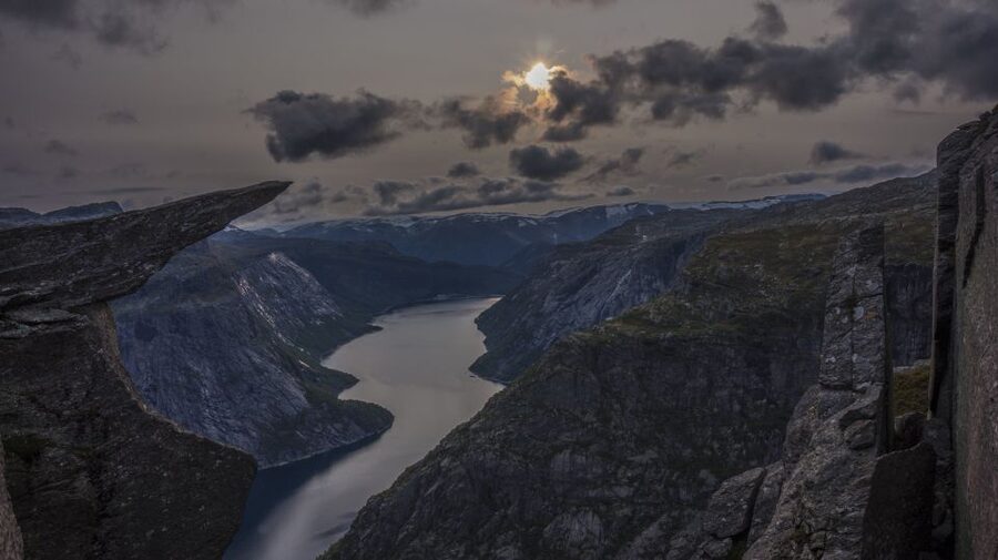 Overnight: Trolltunga Via Ferrata Sky Ladder Glamping - Reaching the dome after the climb