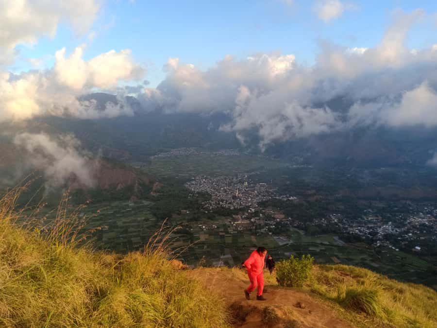 Pergasingan Hill Trek: Unveiling the Beauty of Sembalun - What to pack for the dark trail