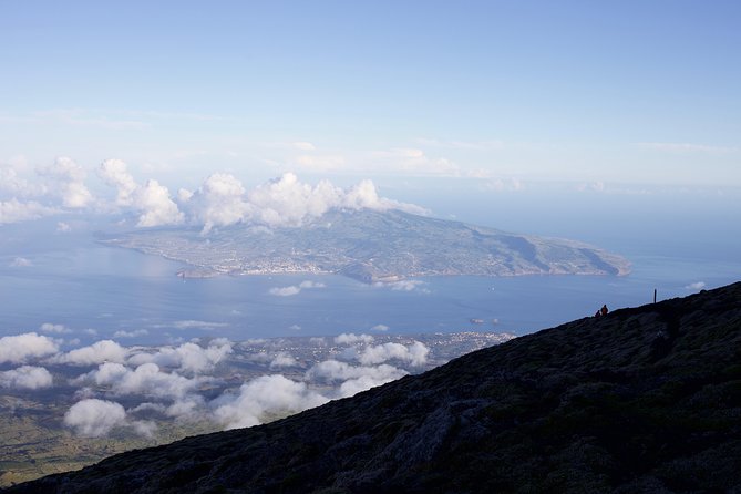 Pico Mountain Climbing private tour - with round trip from Faial - Montanha do Pico, one demanding stop