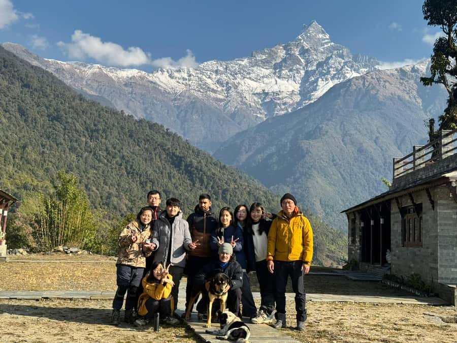 Pkr. Backpacker Group Dep.: 4 Day Mardi Himal Base Camp Trek - Day 2: Forest Camp to High Camp