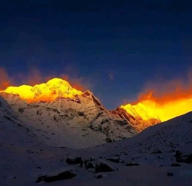 Pkr/Kathmandu: 5-Day Annapurna Base Camp & Hot spring Trek - Guides, porters, and the feel of the group