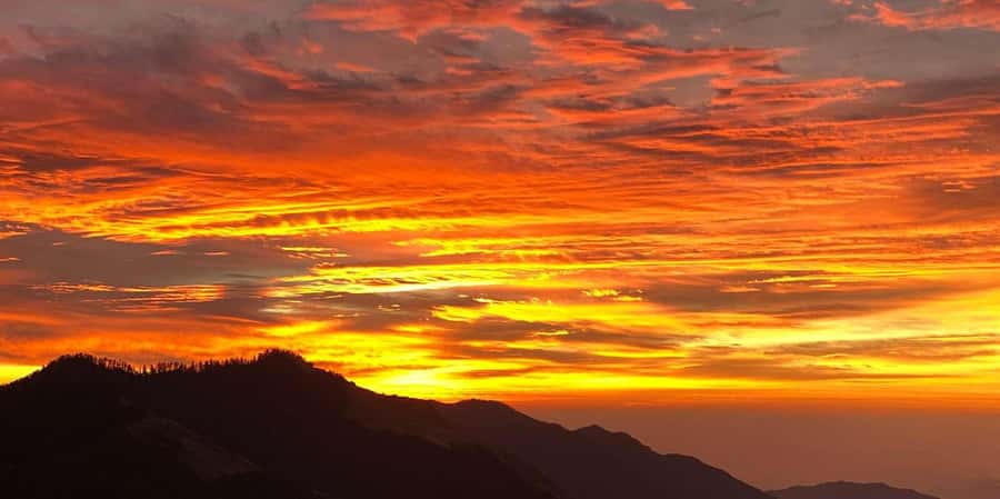 Pokhara: 3- days Poon Hill Trek - Tea houses, meals, and what to pack