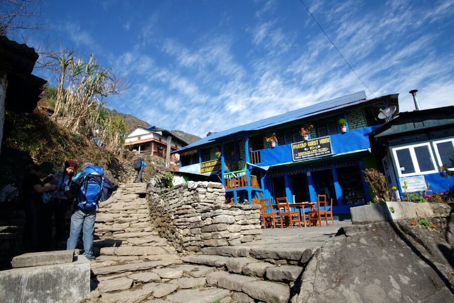Pokhara: Amazing 7-Day ABC Trek with Natural Hot Spring - Day 5: The long descent from base camp to Sinuwa