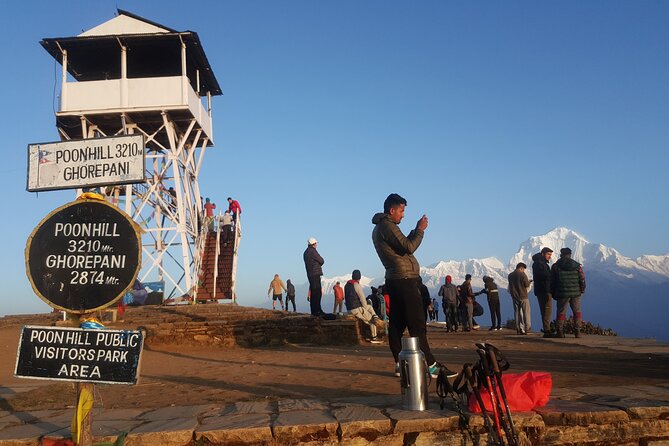 Poon hill Trek 3 days - Day three: the sunrise climb and the mountain panorama