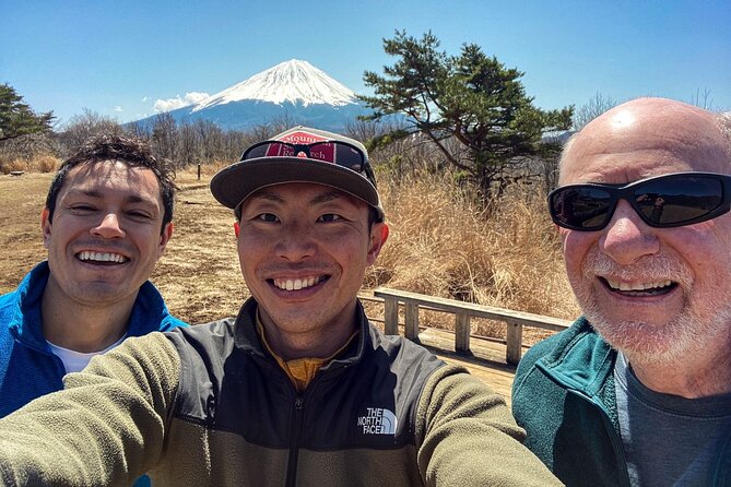 Private Local Hiking to enjoy the nature and culture of Mt.Fuji - Aokigahara Forest and the story of the lava