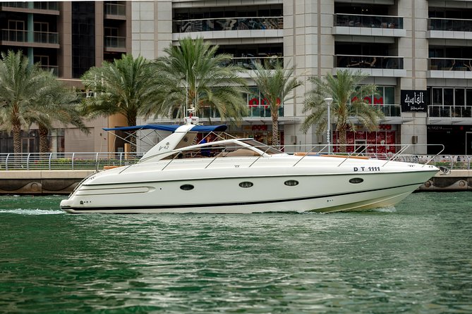 Private Luxury Everest Yacht Cruise from Dubai Marina - Sunset and evening departures