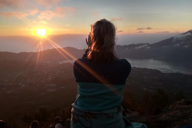 Private Tour : Mount Batur Sunrise Trekking With Private Guide - The 1:30am pickup and the first practical hurdle