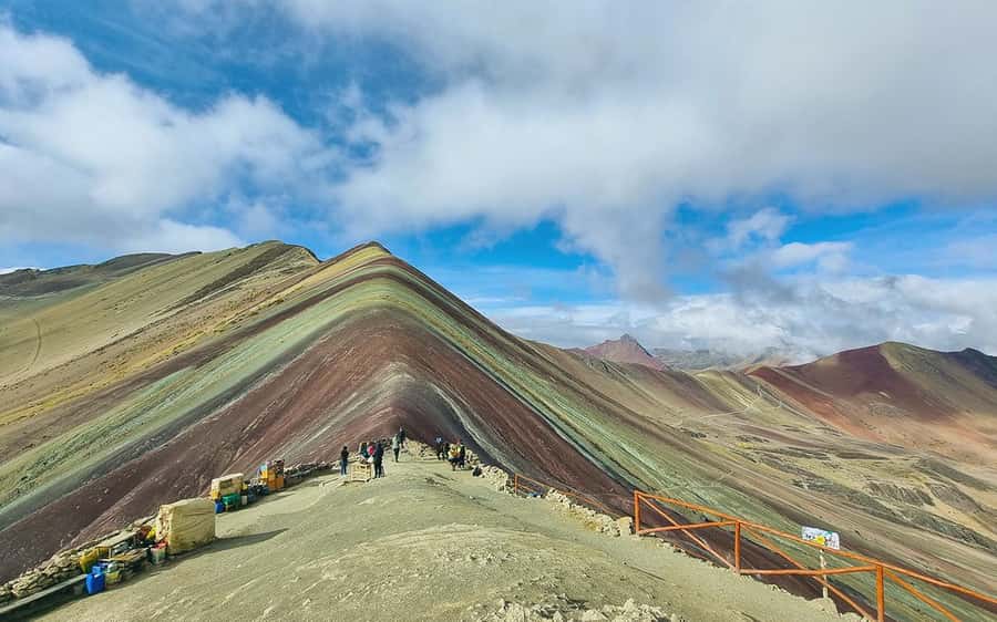 Rainbow Mountain Trek 1 Day - The 4:00 AM departure from Cusco