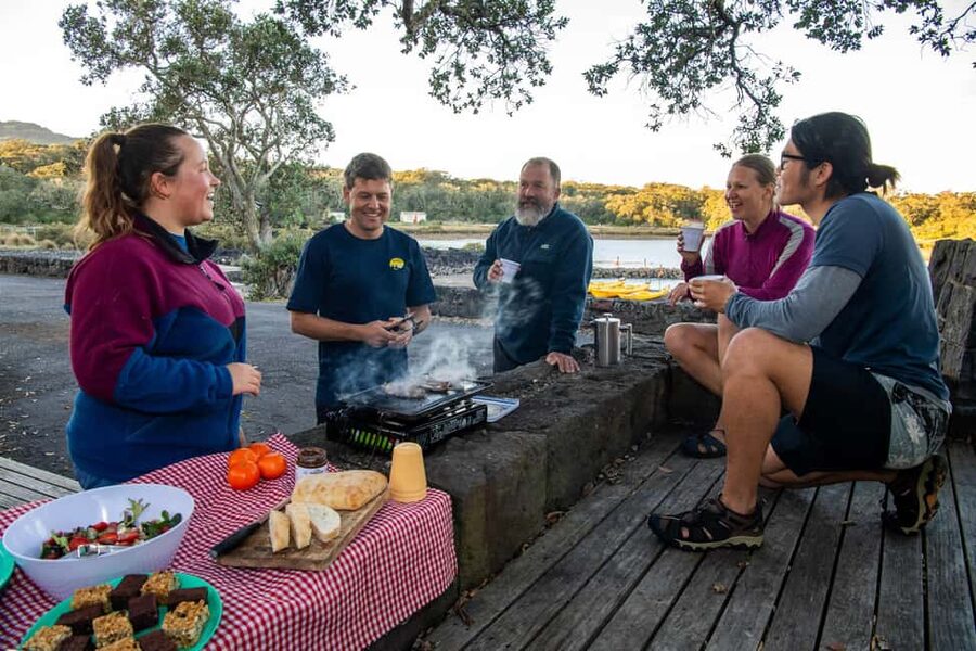 Rangitoto Island: Sea Kayak & Summit Hike Day Trip - Lunch by the water