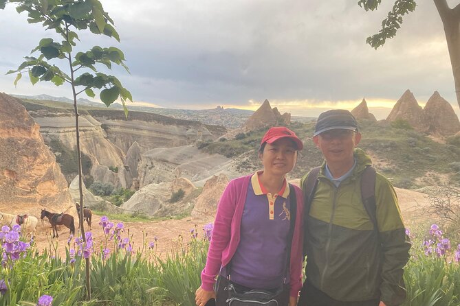 Red & Rose Valley Sunset Hiking Tour with a Trekking Dog "Oscar" - Key points at a glance