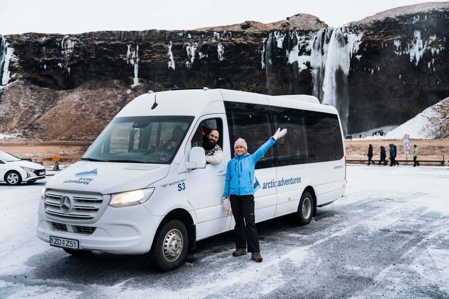Reykjavik: Glacier Hike & South Coast Day Tour - What to bring, and what not to forget