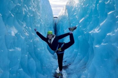 Glacier Hike, Waterfalls and Black Sand Beach