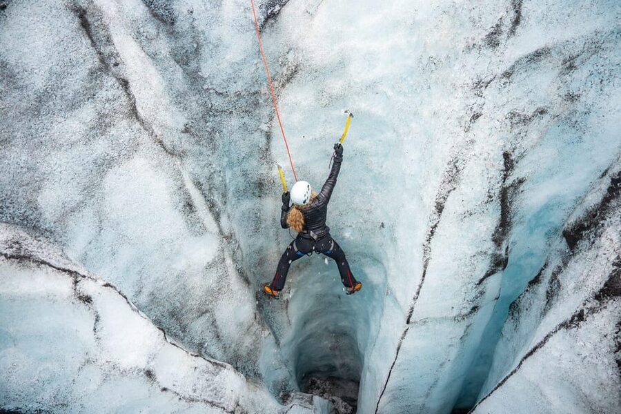Reykjavík: Sólheimajökull Glacier Hike & Ice Climbing Intro - What to Wear and Pack