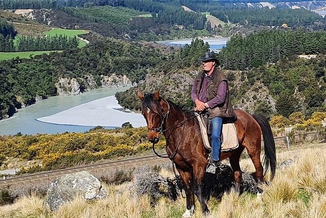 Rubicon Valley Horse Treks - 2 Hour River Trail Horse Trek - A high-country ride beside the Waimakariri Canyon