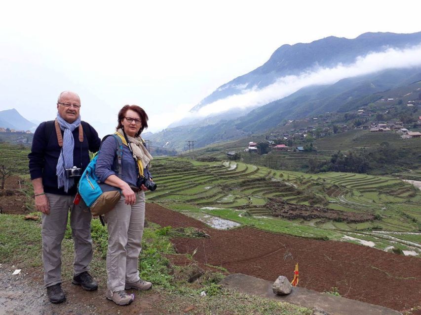 Sa Pa: 6-Hours Muong Hoa Valley Trek with Local Ethnic guide - The first walk toward Y Linh Ho