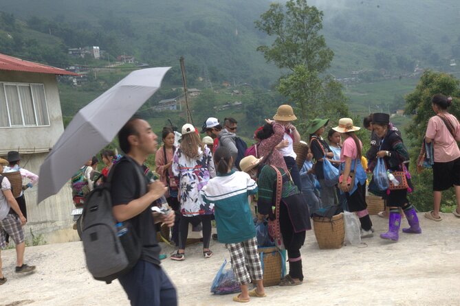 Sa Pa Full Day Trekking Tour - The return bus from Ta Van