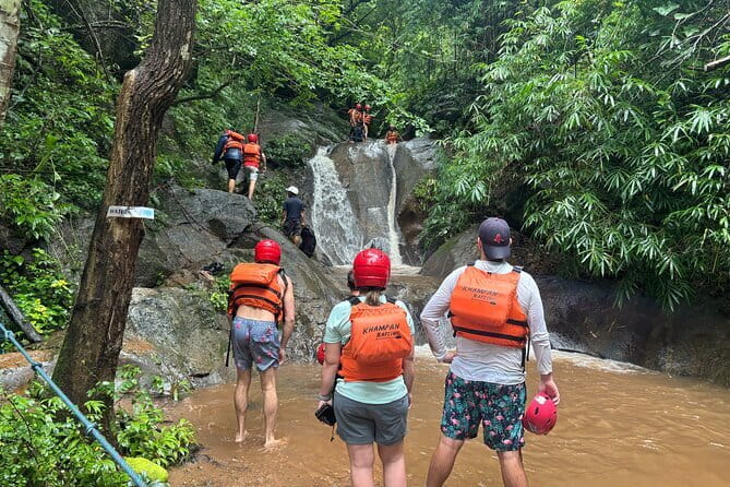 Safety whitewater rafting in Chiangmai by Khampan Rafting - What the five-hour outing is really like