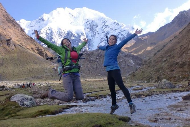 Salkantay 5-Day Trek To Machu Picchu - Day one: Soraypampa and Humantay Lake