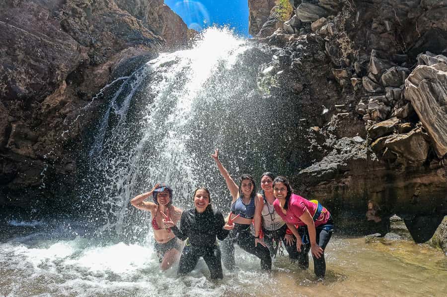 San Pedro de Atacama: Desert Tour with Canyoning & Trekking - Learning the ropes at the canyon entrance