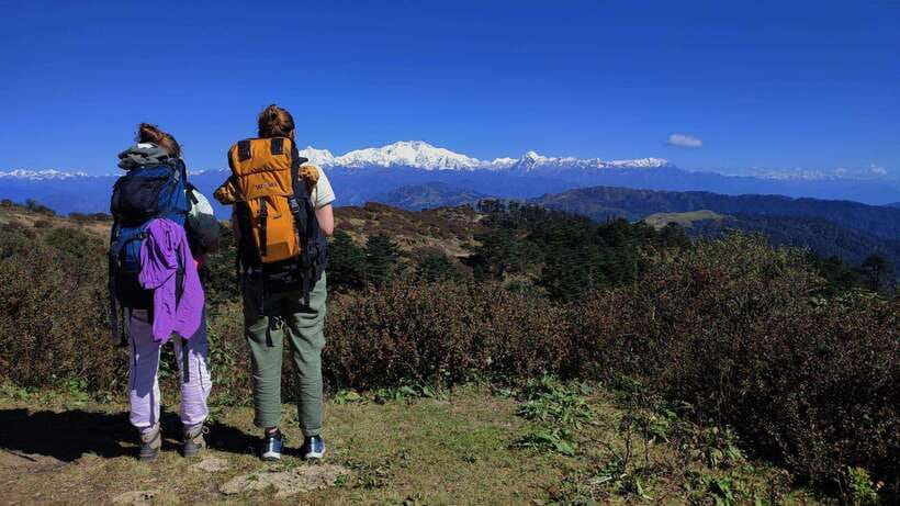 Sandakphu Singalila Ridge Trek - 6 Days - Day 2: Gurdum to Sandakphu via Hattitar