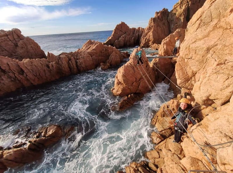 Sant Feliu de Guíxols: Guided tour of the Cala del Molí Via Ferrata - Why this Costa Brava climb is unlike a normal coastal walk