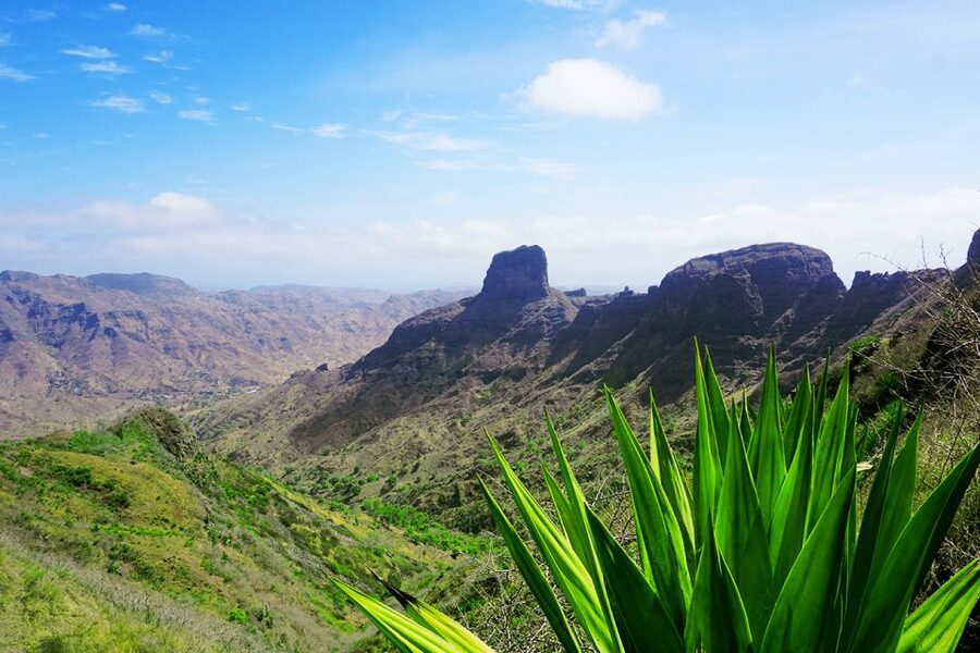 Santiago: Trek from Serra Malagueta to Rabelados Community - From Praia to the high country