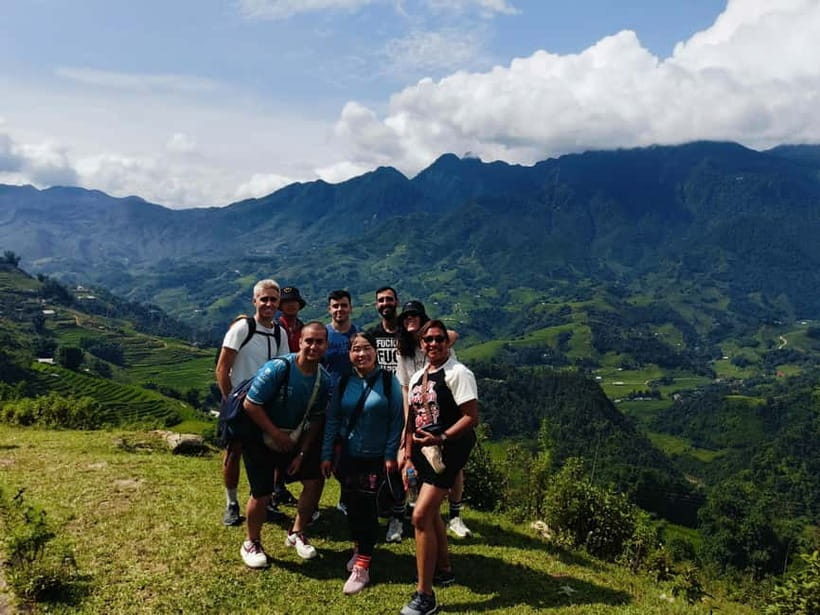 Sapa 1 Day Long Trek: Trek to Hau Thao and Sa Seng Villages - Sa Seng Mountain earns the first big view