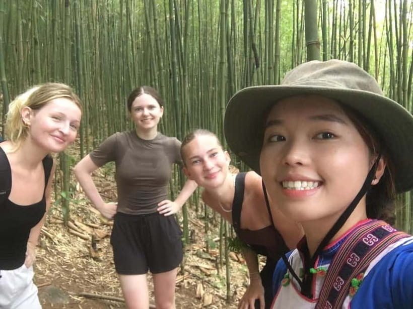 SAPA: 2-DAY 1-NIGHT TREKKING & CULTURE WITH HMONG GUIDE LINH - Supan lunch and the return to Sapa