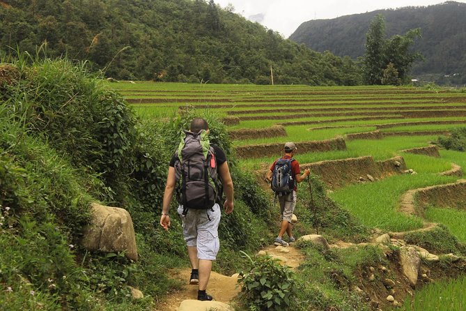 Sapa : 2-Day Trek & Heartwarming Homestay with an Ethnic Family - Leaving Sapa for Muong Hoa Valley