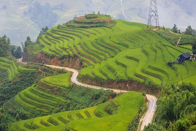 Sapa 3 Days 2 Nights Trekking Tour (1 Night In Ta Van Village, 1 Night In Hotel) - Weather, mud, and the best time to go